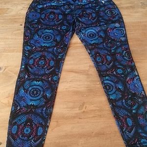 Women's workout leggings